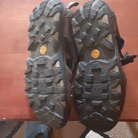 Scandals - Picture 7 of 16